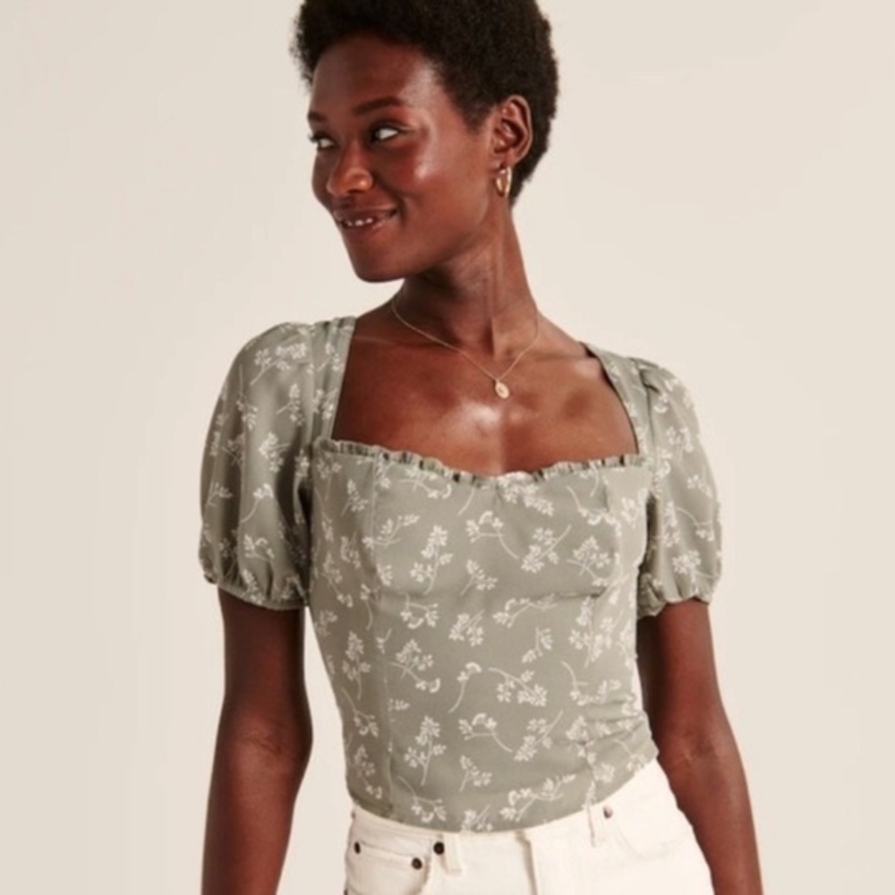 Abercrombie & Fitch Sage Green Floral Puff Sleeve Square Neck Top